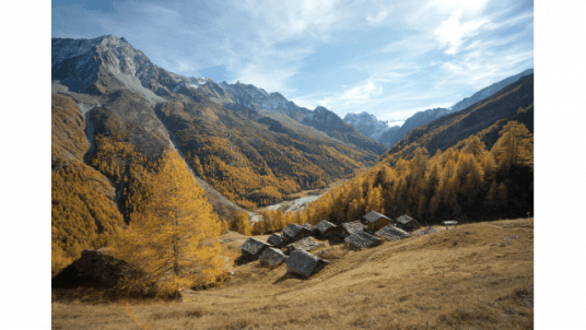 Randonnée pédestre dans la vallée d'Hérens (VS)