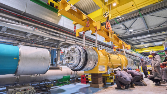 Visite exclusive du CERN: IT STRING et SMA18