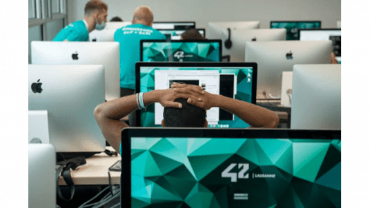 Visite de l'Ecole 42 de Lausanne. OSER. CODER. APPRENDRE.